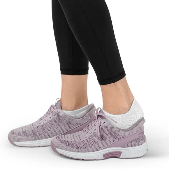 Orthofeet Women's Kita Slip On Sneakers - Size 9.5- Rose Pink NWT new in box! - Picture 6 of 15